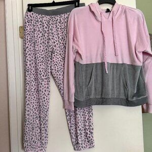 Simply Vera Vera Wang Petite XL pajama/lounge set